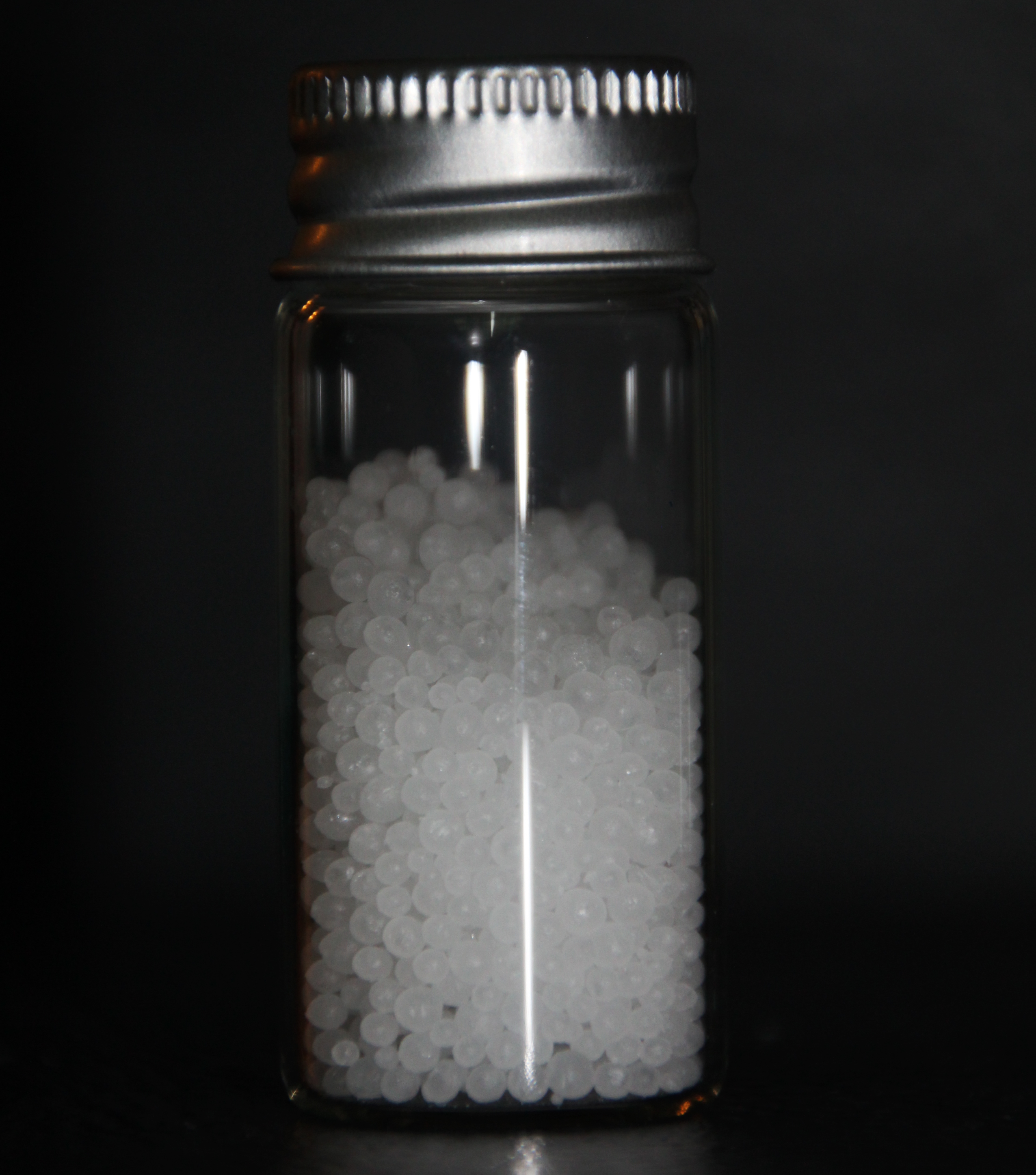 White urea granules, illustrative product photograph